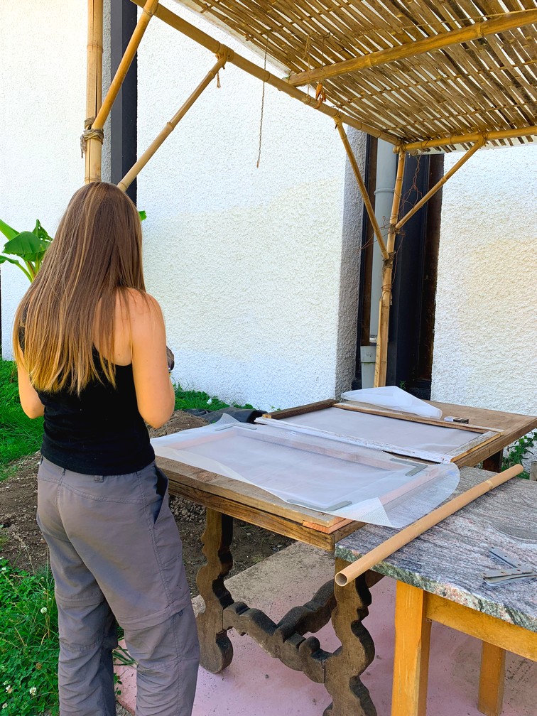 Fabrication de fenêtre par une service civique